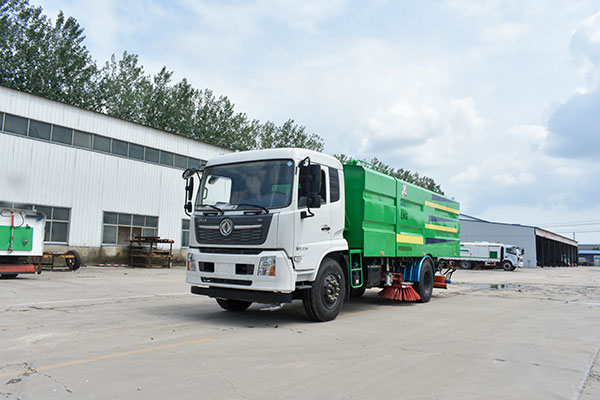 吸泥吸水吸塵車